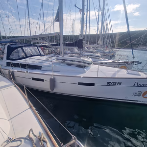 Bénéteau Oceanis 45, 2013